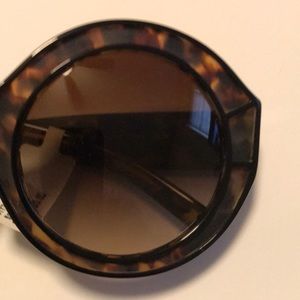 tory burch peggy sunglasses